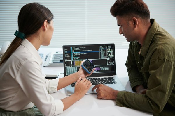 Software de mantenimiento para optimizar la eficiencia operativa: claves y beneficios